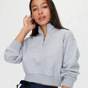 TNA | Size XS | Grey 1/4 Zip Cropped Sweatshirt